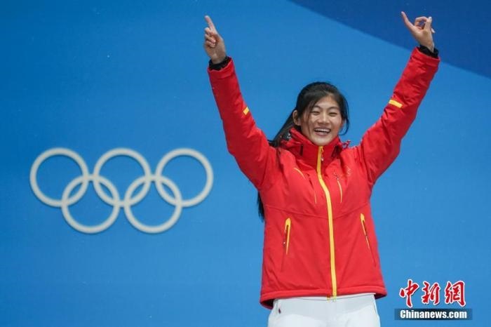 劉佳宇在平昌獲得銀牌。<a target='_blank' href='/'>中新社</a>記者 崔楠 攝