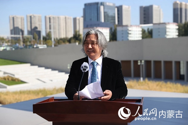 全國政協(xié)副秘書長、民盟中央專職副主席、中國美術(shù)館館長、中國城市雕塑家協(xié)會主席吳為山開幕致辭。王劭凱攝