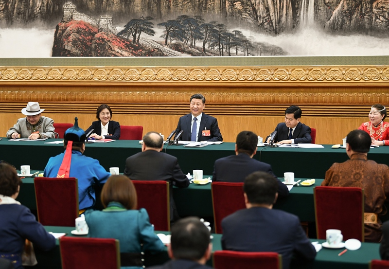 2019年3月5日，習(xí)近平總書記參加十三屆全國(guó)人大二次會(huì)議內(nèi)蒙古代表團(tuán)的審議。