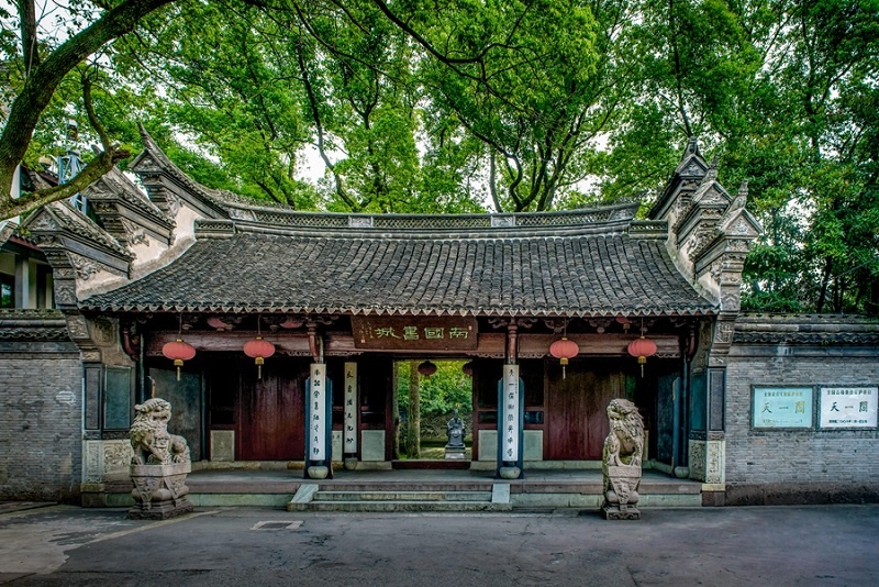 天一閣正門。 天一閣博物院供圖