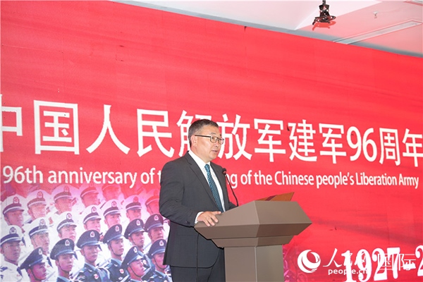 蒙古國國防部副部長瑪格奈致辭。人民網(wǎng)記者 霍文攝J