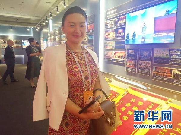 英國川商聯(lián)合總會會長宋汶栗。新華網(wǎng)記者 侯強 攝
