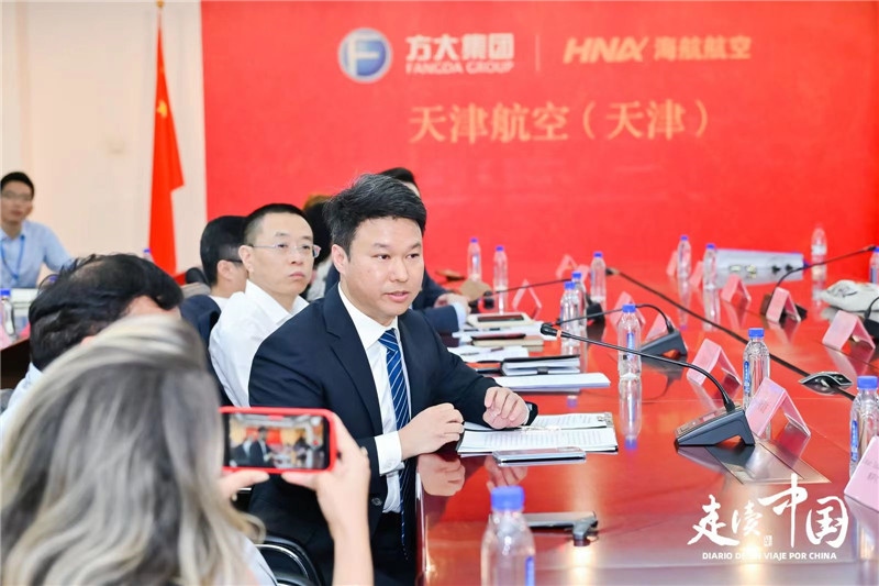 巴航工業(yè)大中華區(qū)商用飛機(jī)客戶支援經(jīng)理?xiàng)詈２?。主辦方供圖