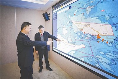 圖③：法官為涉案船舶尋找安全的錨泊地點。