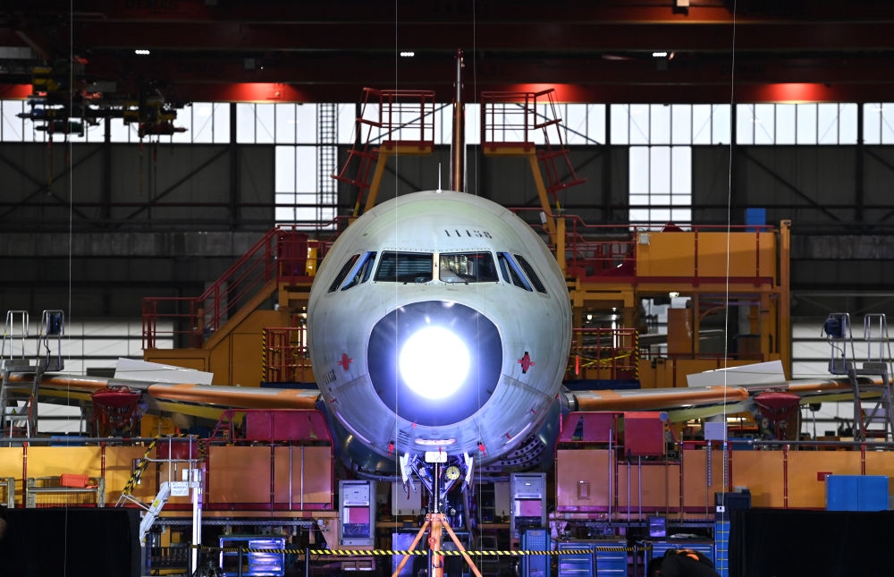 2022年11月9日，在空客天津總裝線，其首架空客A321飛機(jī)上線開始總裝。新華社記者 趙子碩 攝
