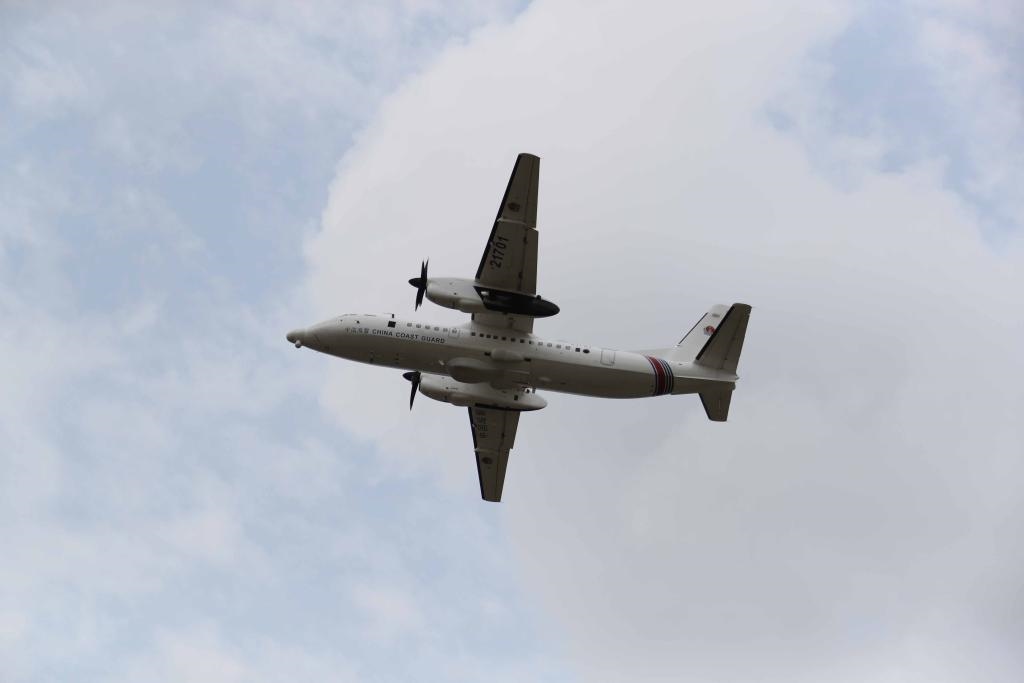 圖為5月14日海警飛機(jī)在休漁海域進(jìn)行空中巡查。（中國(guó)海警局南海分局供圖）