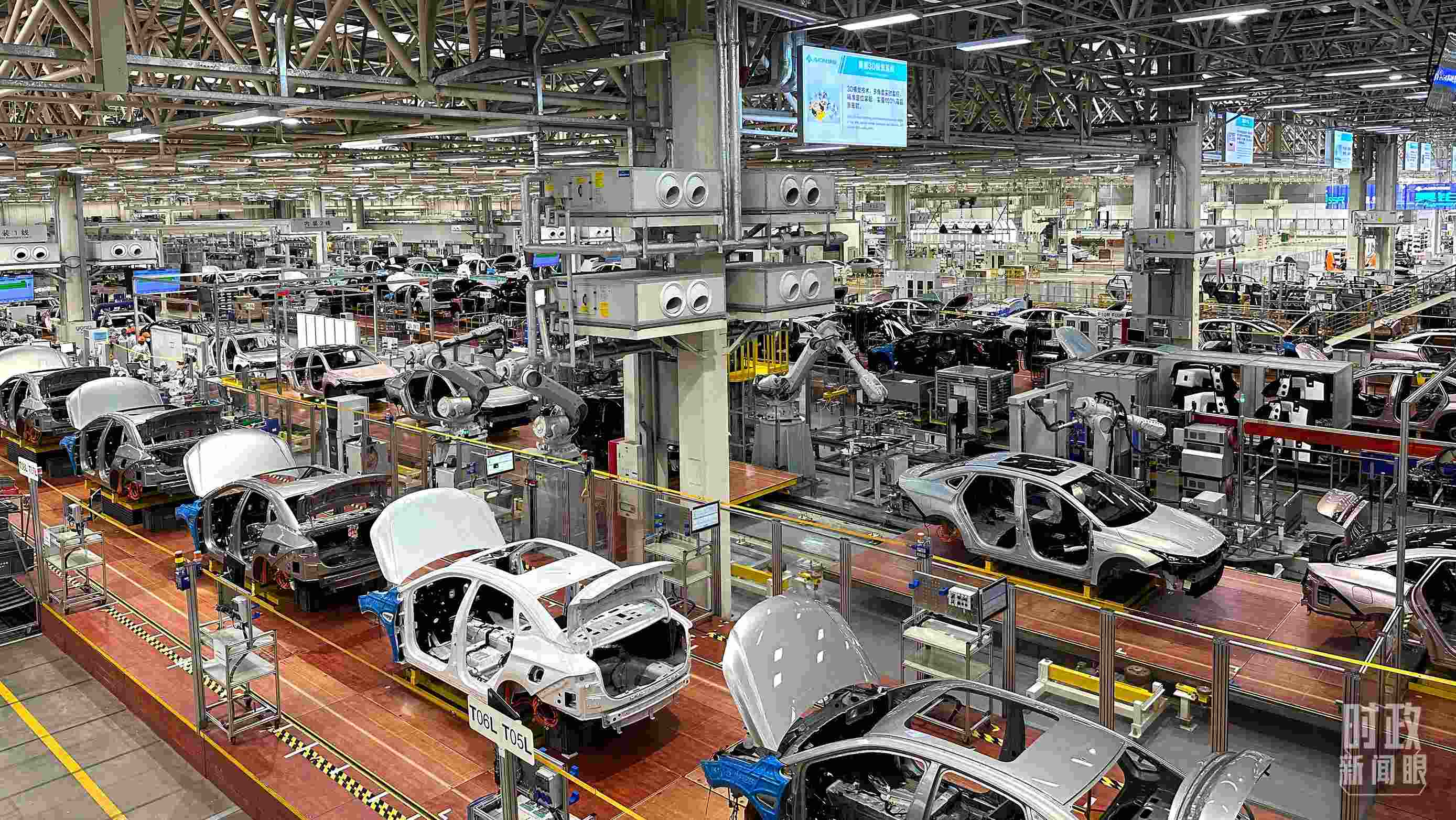 廣州廣汽埃安總裝車(chē)間智能生產(chǎn)線。2023年4月，習(xí)近平曾到這里考察。（總臺(tái)央視記者趙化拍攝）