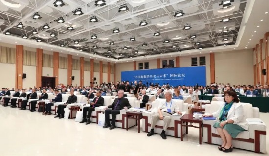 6月12日，“中國新疆的歷史與未來”國際論壇在喀什舉辦。（圖片來源：民族畫報）