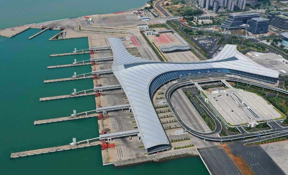 這是已經(jīng)停航的海口新海港（9月4日攝，無人機(jī)照片）。新華社記者 郭程 攝