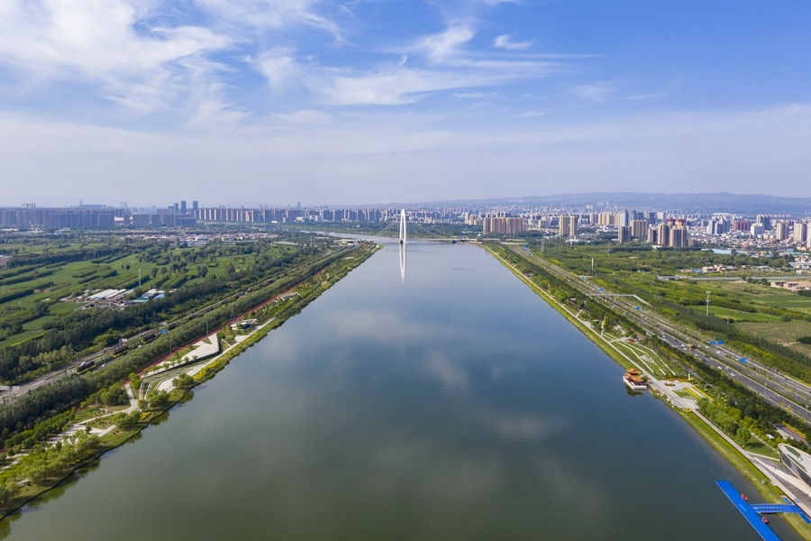 這是2023年6月27日在山西省太原市拍攝的汾河（無人機照片）。新華社記者 楊晨光 攝