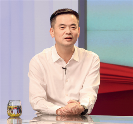 采訪對(duì)象：湖州市委常委、安吉縣委書記楊衛(wèi)東