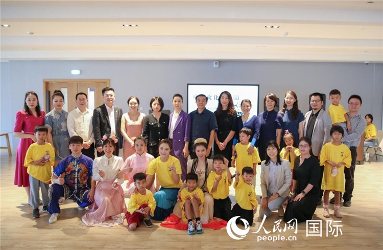 開營儀式部分嘉賓合影。人民網(wǎng)中東中心分社塔里克·易卜拉欣攝