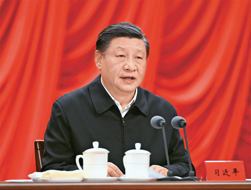 2023年2月7日，新進(jìn)中央委員會的委員、候補(bǔ)委員和省部級主要領(lǐng)導(dǎo)干部學(xué)習(xí)貫徹習(xí)近平新時代中國特色社會主義思想和黨的二十大精神研討班在中央黨校（國家行政學(xué)院）開班。中共中央總書記、國家主席、中央軍委主席習(xí)近平在開班式上發(fā)表重要講話。 新華社記者 李學(xué)仁/攝