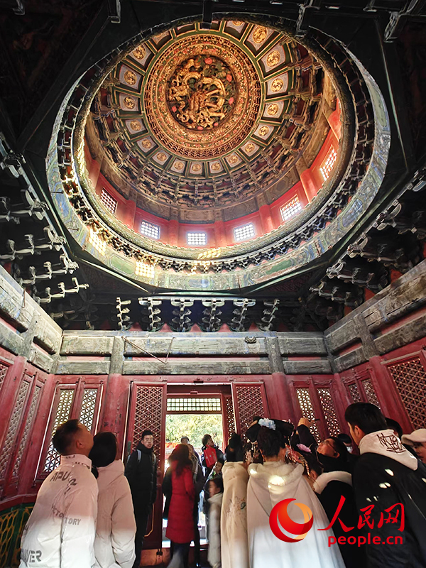 2025年1月，游客正在故宮博物院參觀。人民網(wǎng)記者 韋衍行攝