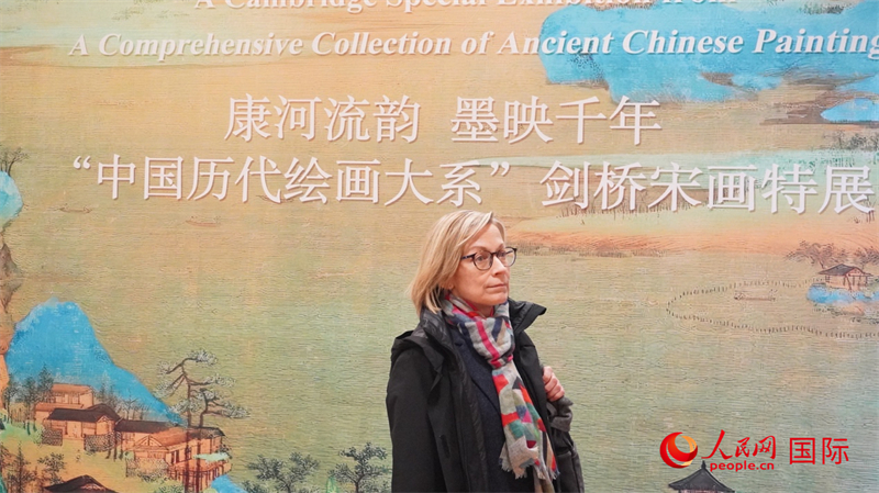 宋畫特展吸引英國學者。徐量攝