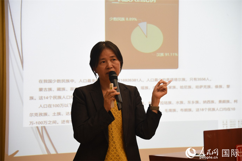 斯德哥爾摩大學(xué)訪問學(xué)者徐英春博士的專題講座。人民網(wǎng)記者 殷淼攝