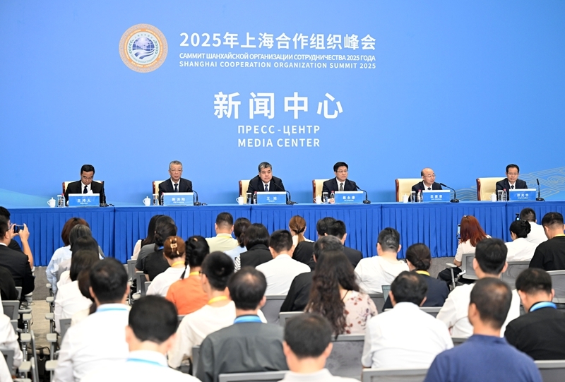 上合組織天津峰會(huì)丨2025年上海合作組織峰會(huì)新聞中心舉行天津?qū)?chǎng)吹風(fēng)會(huì)(1)XxjpsgC000089_20250829_PEPFN0A001_副本.jpg