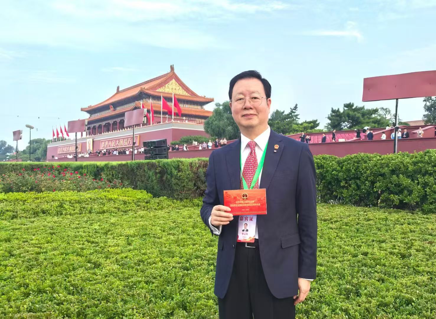 觀禮席上的嘉賓談“閱兵現(xiàn)場感”：不忘歷史，干好實事