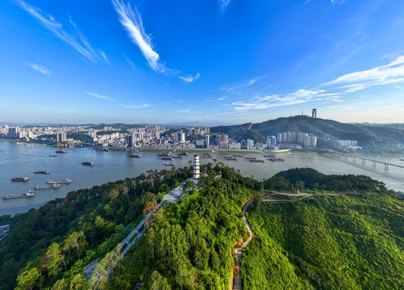 詩意中國丨農歷七月(17)#XxjpsgC000041_20250919_PEPFN0A001.jpg